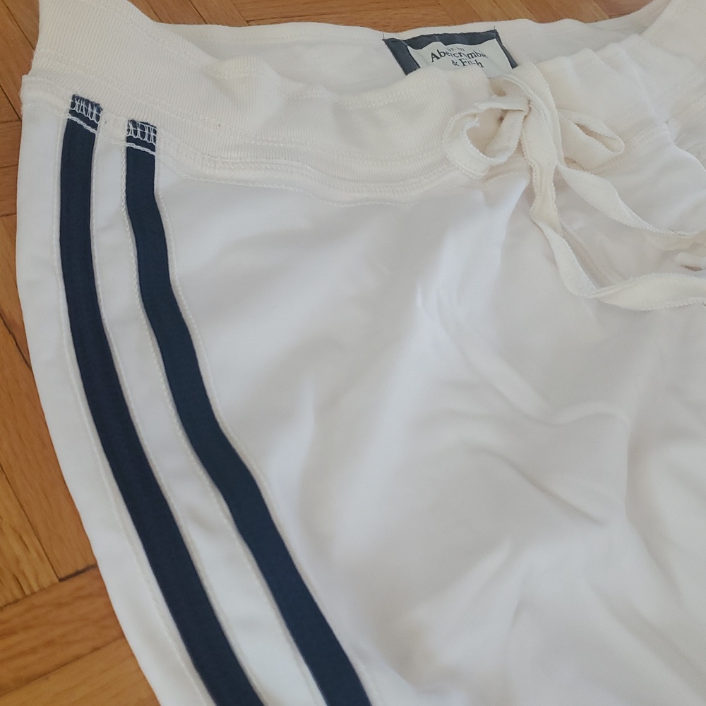 90s Abercrombie & Fitch Cream Wide Leg Track Pants Sweatpants M - Picture 9 of 11